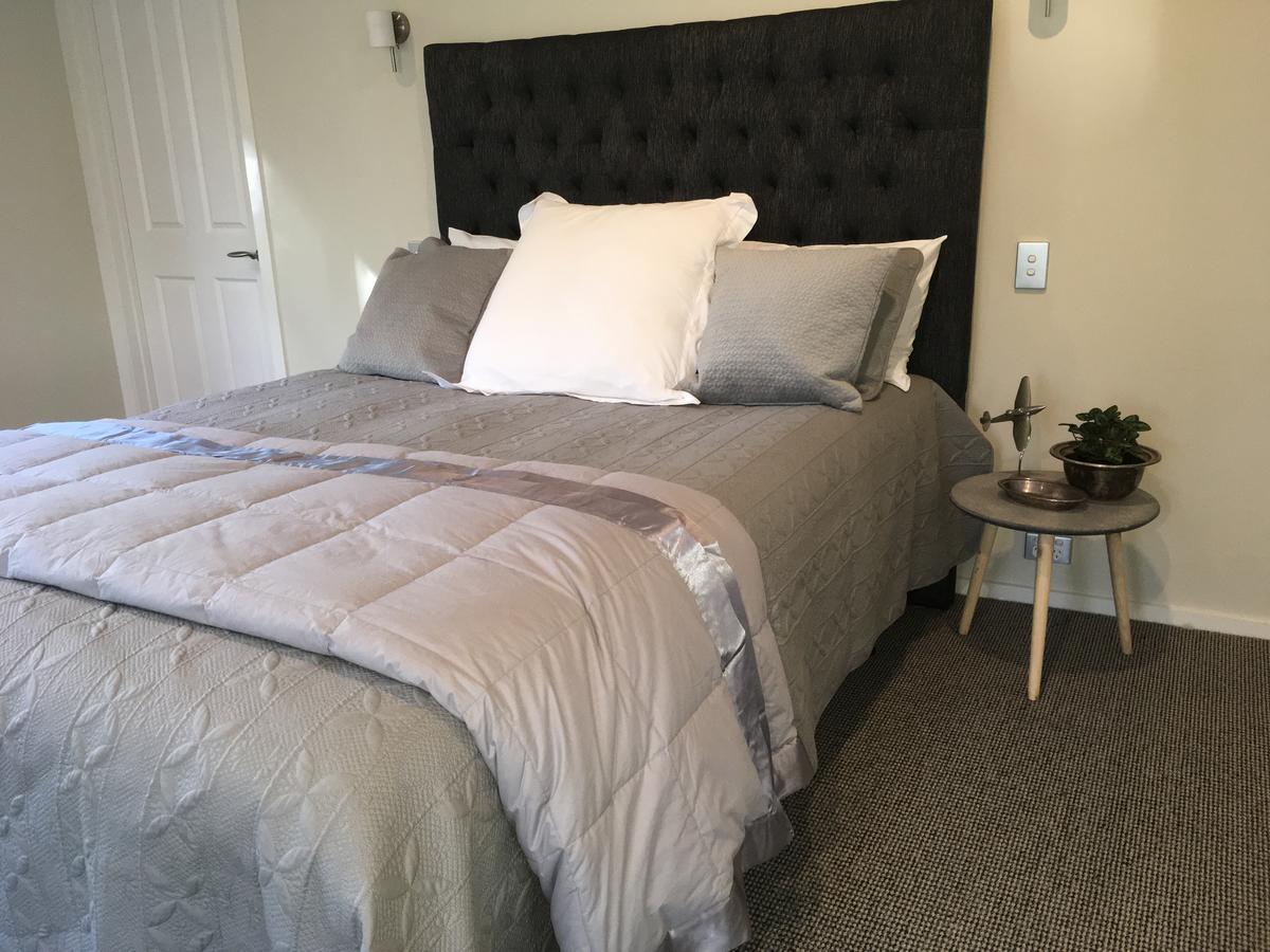 Lye Bow Lake Suite Alexandra Ngoại thất bức ảnh